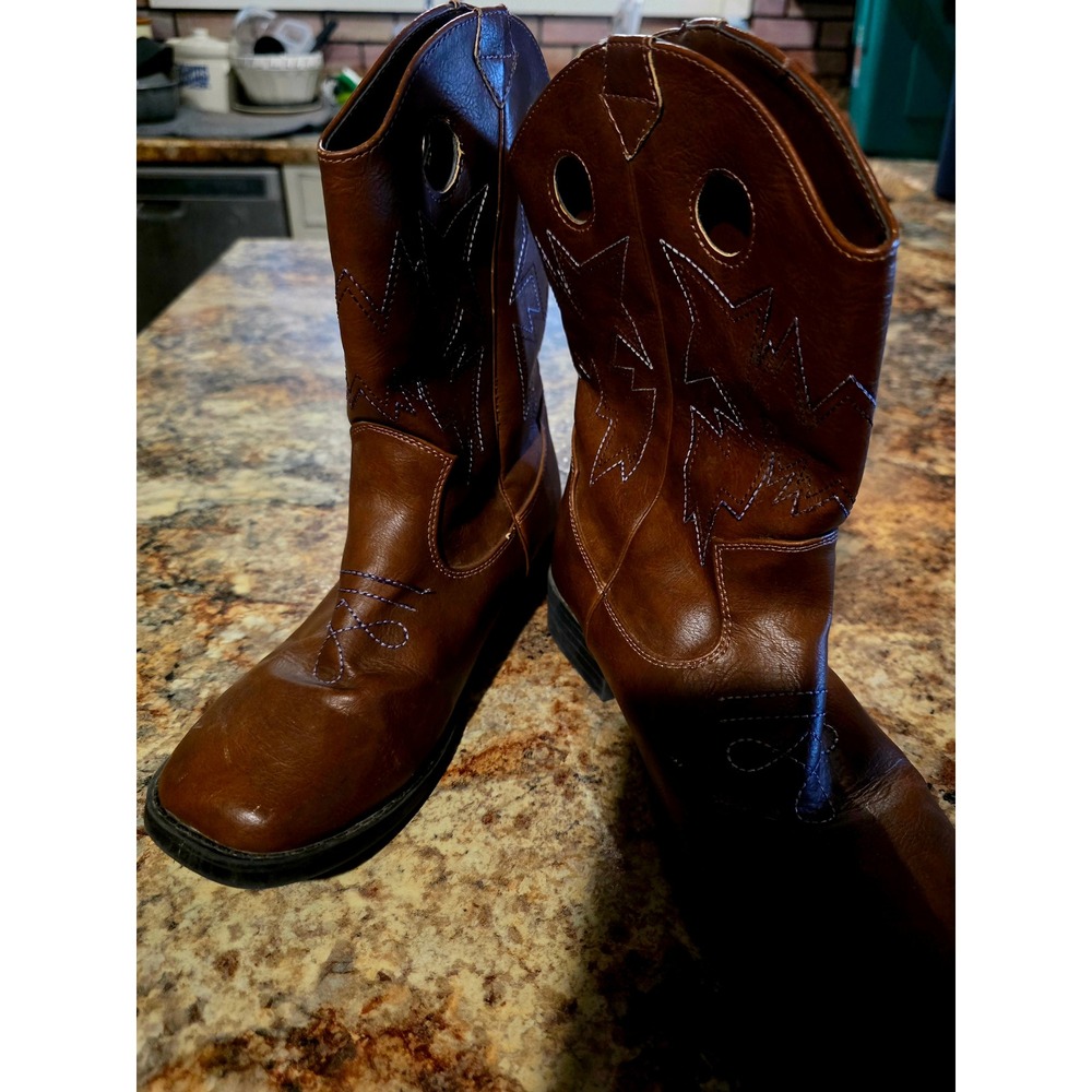 Wonder Nation Boys Brown Western Cowboy Boots Square Toe Size 6 BMWN20FF008
